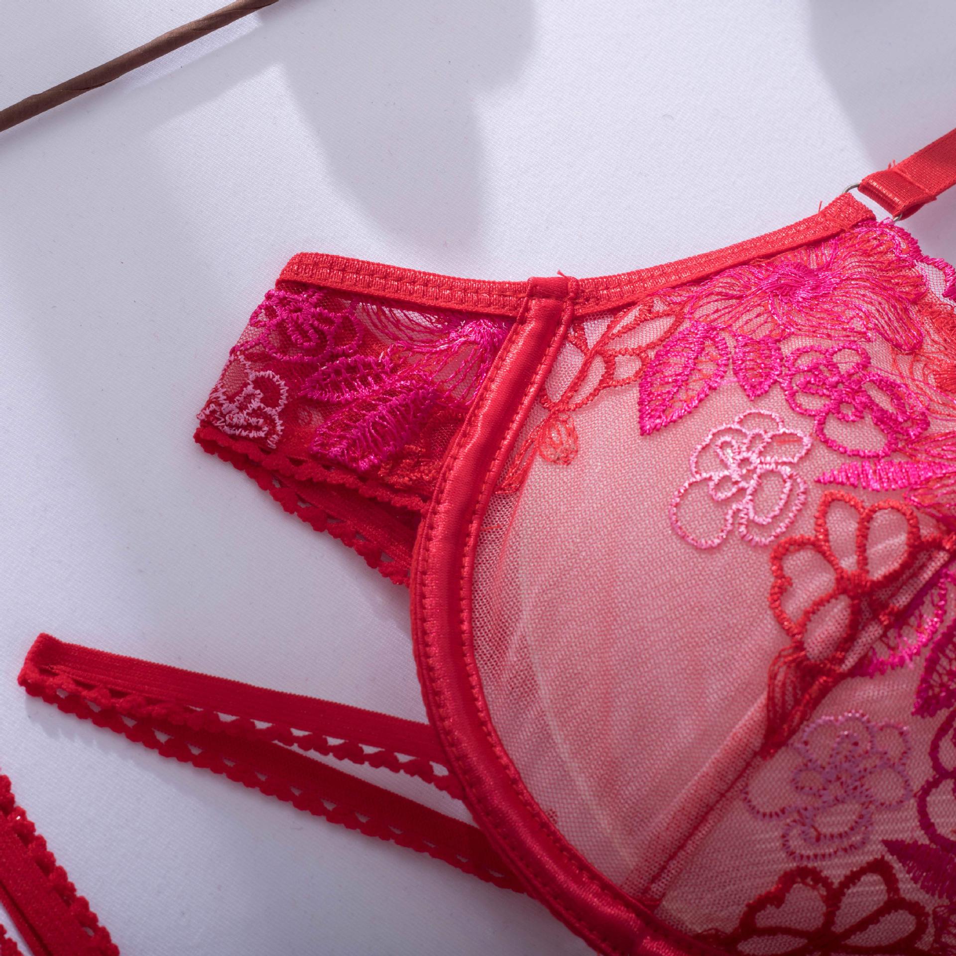 Lingerie Monica – La Féminité Lingeries